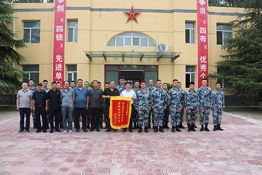 共建臨汾闊步行，軍民聯(lián)誼魚水情